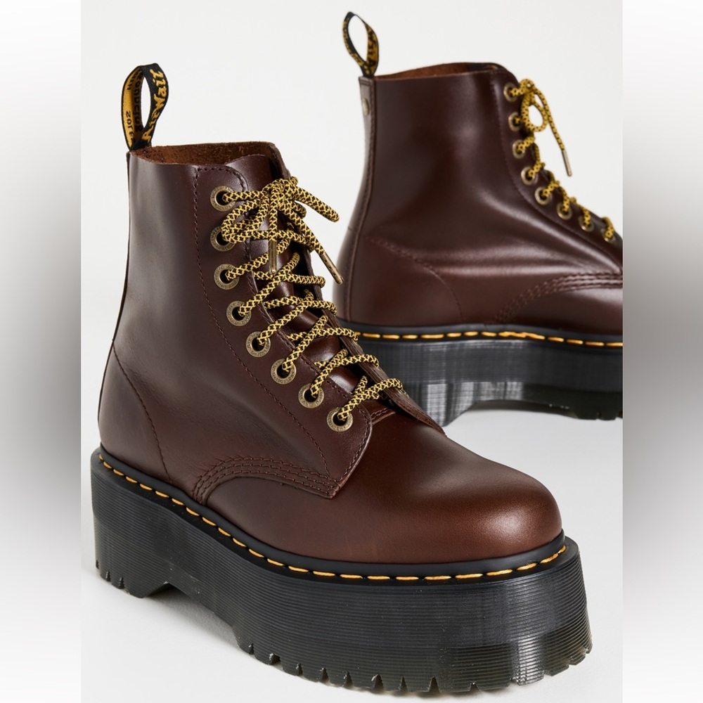Dr Martens 1460 Pascal Max Boots